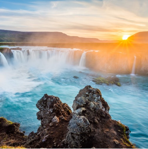 Discover Incredible Iceland with Cassidy Travel! 